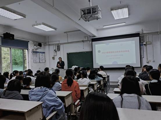 e6447fcc632947e941ea12b758c107b